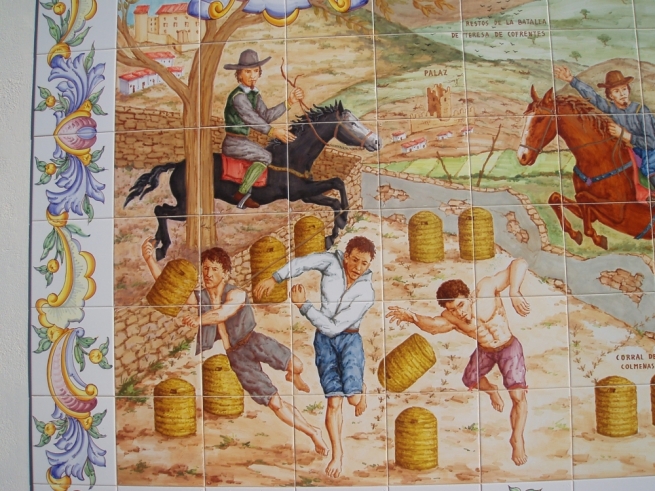 Mural cerámico Historia del morisco apicultor Francisco Homar, en Teresa de Cofrentes)